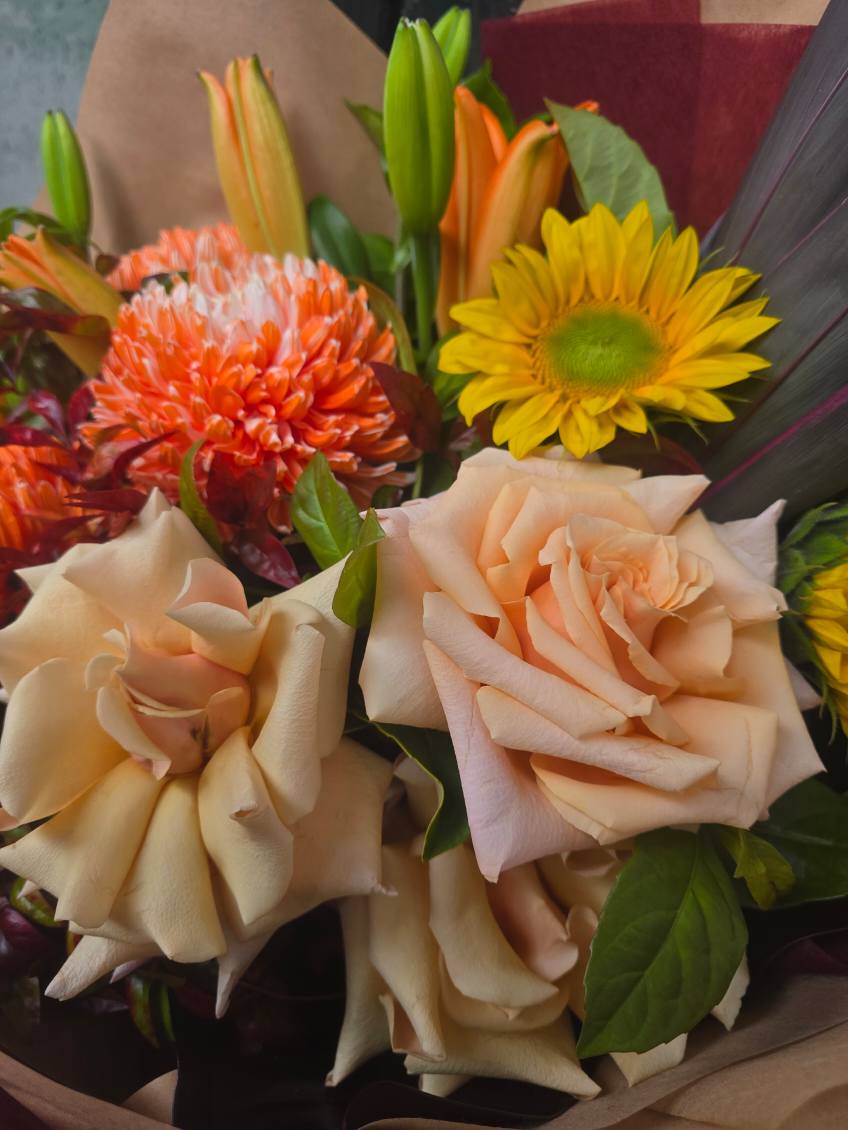 Warm Love - ROSE & CO